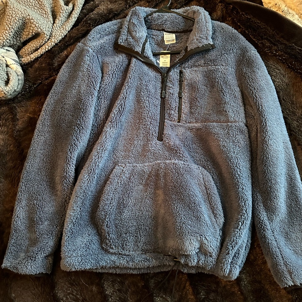 VS Pink Sherpa half zip jacket NWT